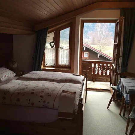 Gaestehaus Haecher Διαμέρισμα *
