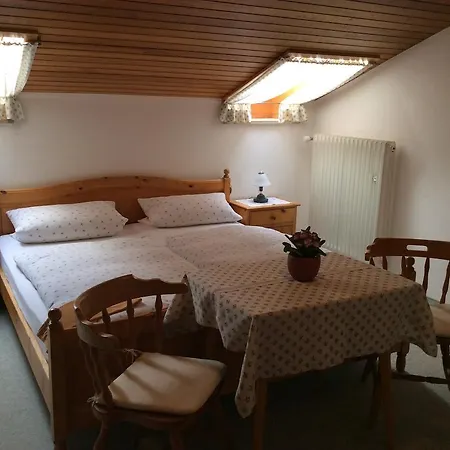 Διαμέρισμα Gaestehaus Haecher Schleching