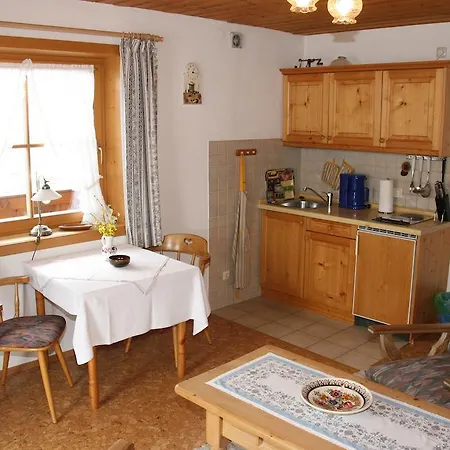 Διαμέρισμα Gaestehaus Haecher Schleching