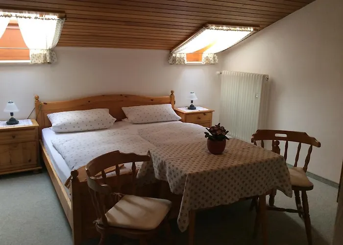 דירה Gaestehaus Haecher שלכינג